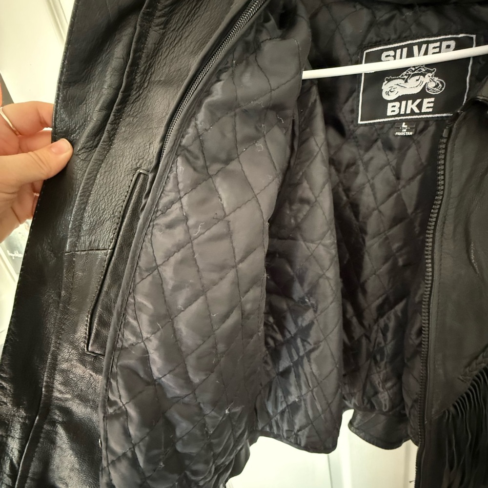 Women's Black Leather Fringe Jacket - Picture 10 of 13